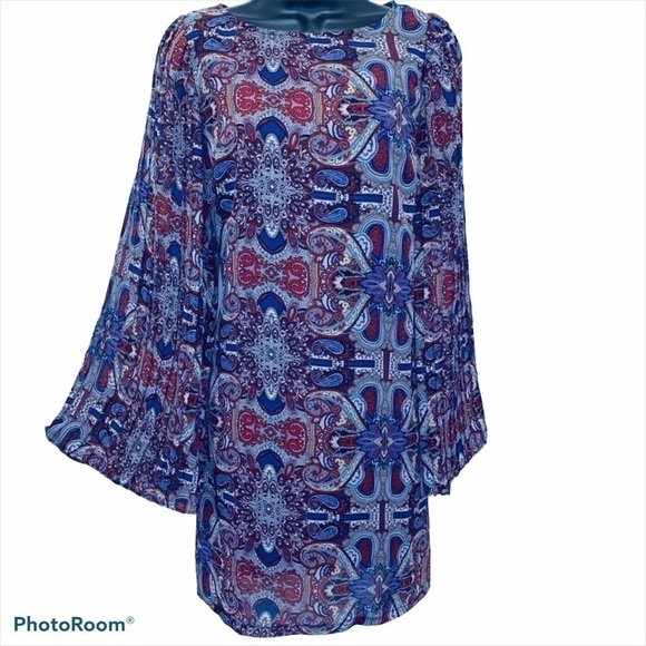 𝅺FIRE Los Angeles Flutter Sleeve Shift Dress/Size M - Picture 1 of 7
